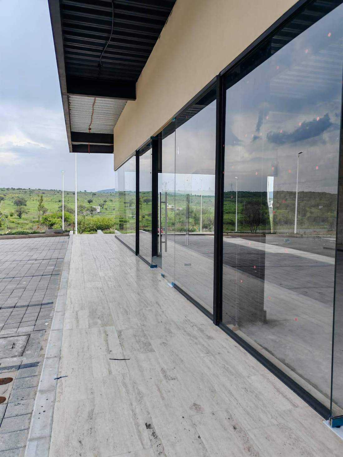 Avance de obra Market Center Constituyentes